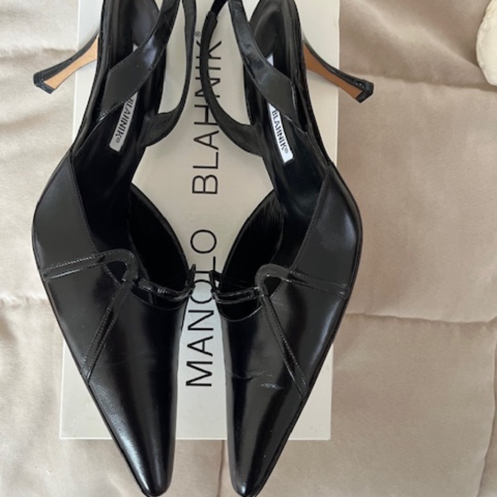Manolo Blahnik Slingback Stiletto Heels Black Size 40